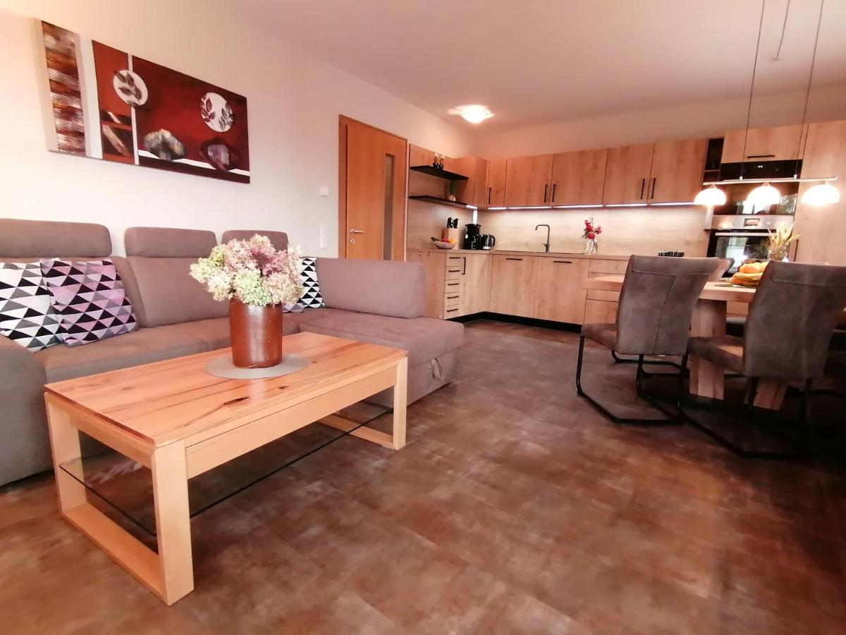 Komfort Appartements Serviced By Auhof คาพรูน ภายนอก รูปภาพ